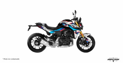 Personnalisez votre BMW F900R avec notre kit déco haut de gamme, disponible en plusieurs coloris et finitions (brillant, MAT, holographique, métallique).