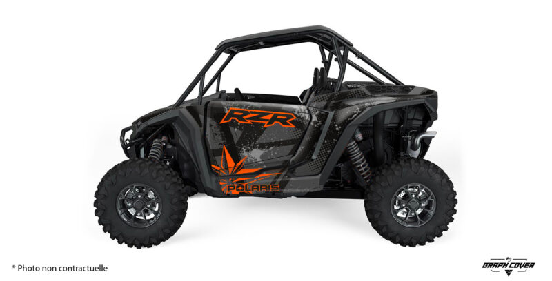 Transformez votre RZR en un véritable chef-d’œuvre de design et de performance avec notre nouveau Kit déco Polaris RZR XP premium Halftone.