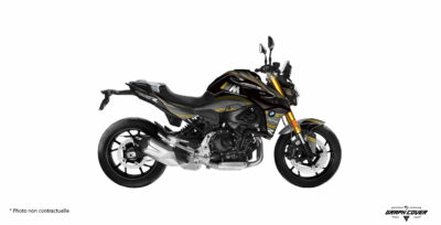 Ce kit de stickers moto BMW F900 R offre une personnalisation complète tout en respectant les lignes sportives et élégantes de votre moto.