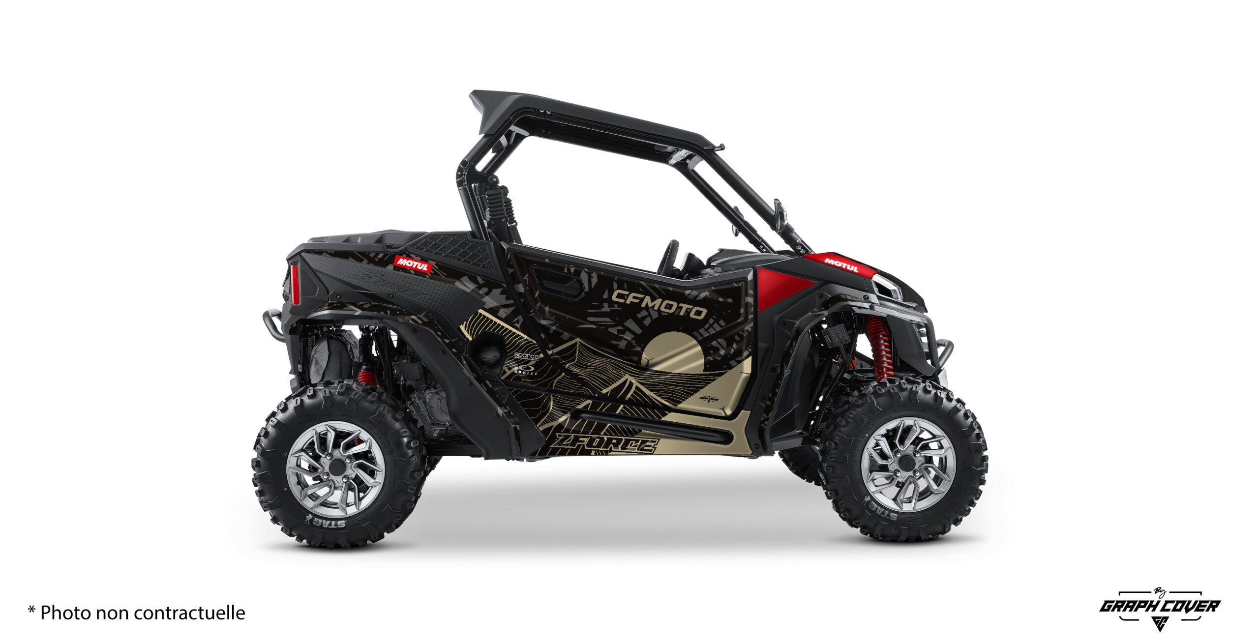 V2_CFMoto-ZForce-950-Sport-2-Seater---23+-Sandstorm-Sable-3D Donnez une nouvelle identité à votre SSV avec le kit déco Zforce 950 Sandstorm, pensé pour les pilotes en quête d’aventure et de style.