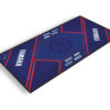 L’ADN racing de Yamaha. Le tapis moto personnalisable Yamaha Modèle 3 exprime toute la puissance et la rigueur technique de la marque japonaise.