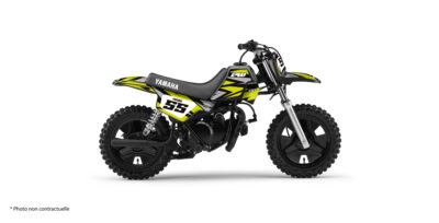 Envie d’un look unique ? Le Kit déco Yamaha Piwi Flow transforme la PW 50 en mini moto racing au style moderne, fluide et ultra dynamique.