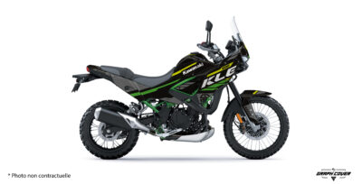 Kit déco KLE500 design Reca pour Kawasaki KLE 500. Disponible en version Light ou Full, personnalisable avec nom, numéro, couleurs et logos. Fabrication française sur vinyle premium haute résistance.